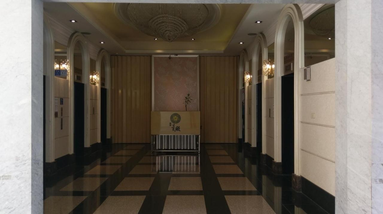 Walker-Taoyuan Hotel Exterior photo